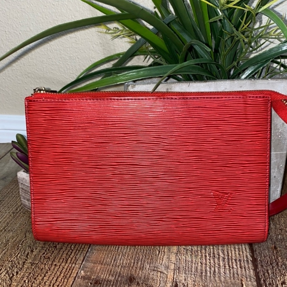 Louis Vuitton Red Epi Leather Pochette Accessoires